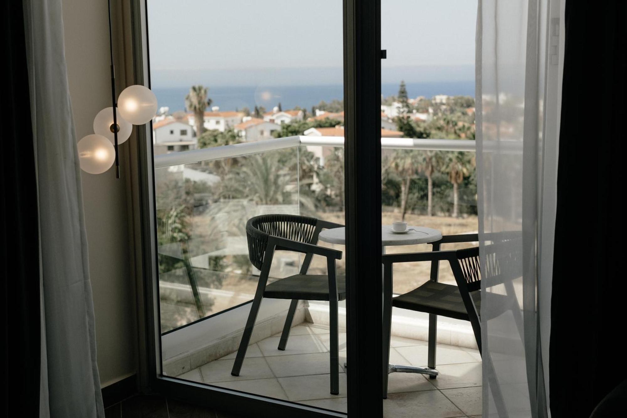 Cali Resort & Spa Designed For Adults By Louis Hotels Peyia Exterior foto